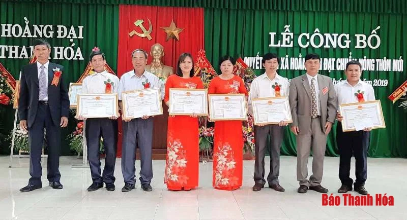 Xã Hoằng Đại (TP Thanh Hóa) đón bằng công nhận xã đạt chuẩn nông thôn mới