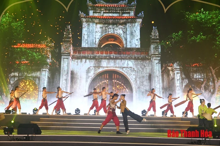 Khai hội du lịch biển Sầm Sơn “Sắc màu biển ngọc”