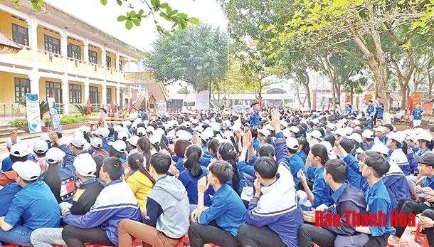 Đẩy mạnh tư vấn, hướng nghiệp, giới thiệu việc làm và kết nối xuất khẩu lao động cho thanh niên