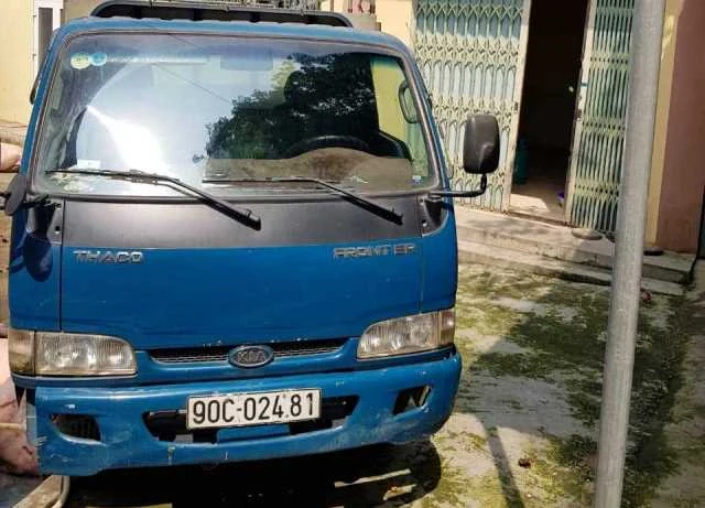 Bắt giữ 4 xe chở lợn làm giả giấy tờ kiểm dịch