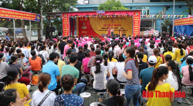 Huyện Hà Trung: Phát động “tháng công nhân”; “tháng hành động về an toàn vệ sinh lao động” năm 2019