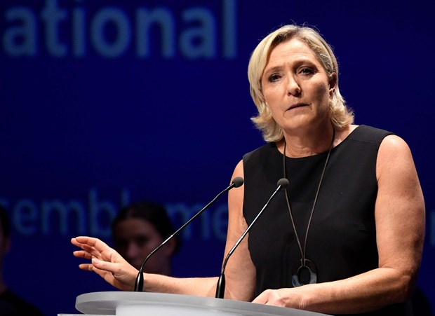 Lãnh đạo cực hữu Le Pen ở Pháp bị buộc tội sử dụng ngân quỹ trái phép