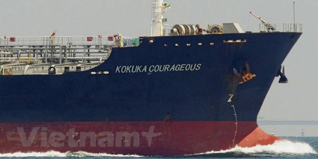 Sự cố Vịnh Oman: Thủy thủ nhìn thấy “vật thể bay” trước vụ tấn công