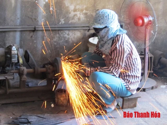 Mưu sinh bên… “chảo lửa”