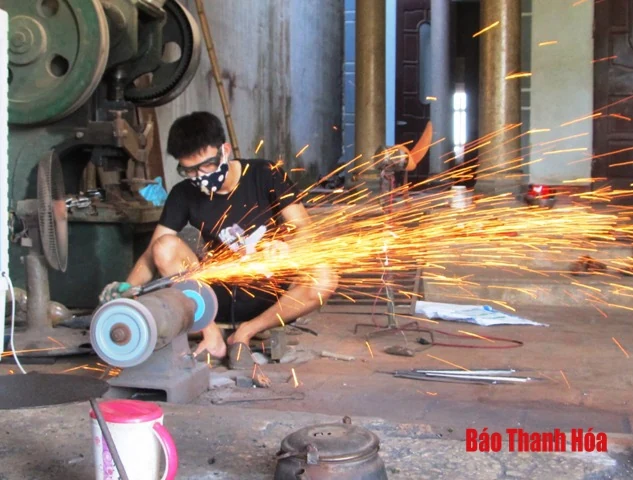 Mưu sinh bên… “chảo lửa”