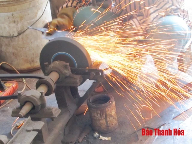 Mưu sinh bên… “chảo lửa”