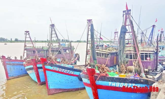 Nhân rộng chi bộ trên biển ở phường Quảng Tiến góp phần bảo vệ chủ quyền biển đảo Tổ quốc