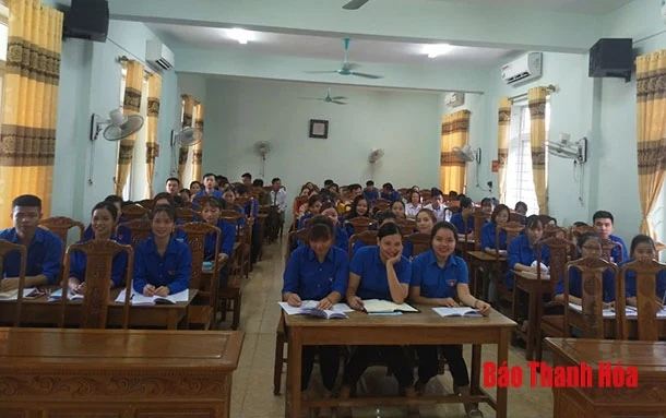 Nâng cao chất lượng đào tạo, bồi dưỡng lý luận cho đội ngũ cán bộ cơ sở