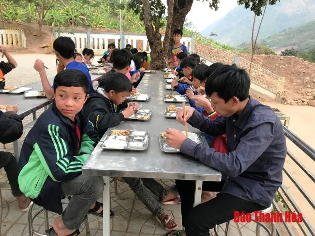 Cần sớm đẩy nhanh tiến độ xây dựng khu bán trú Trường PTDT bán trú THCS Tam Chung (Mường Lát)