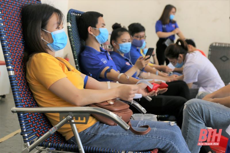 Đoàn khối Cơ quan và Doanh nghiệp tỉnh Thanh Hóa tổ chức hiến máu tình nguyện
