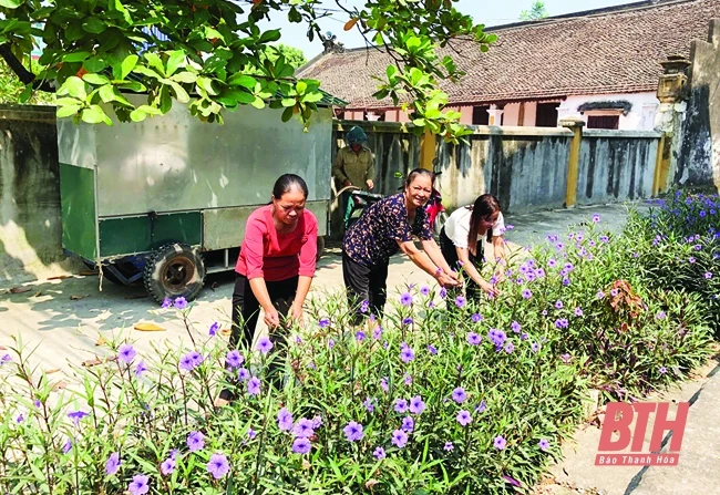Người phụ nữ hết lòng vì công tác xã hội và phát triển kinh tế