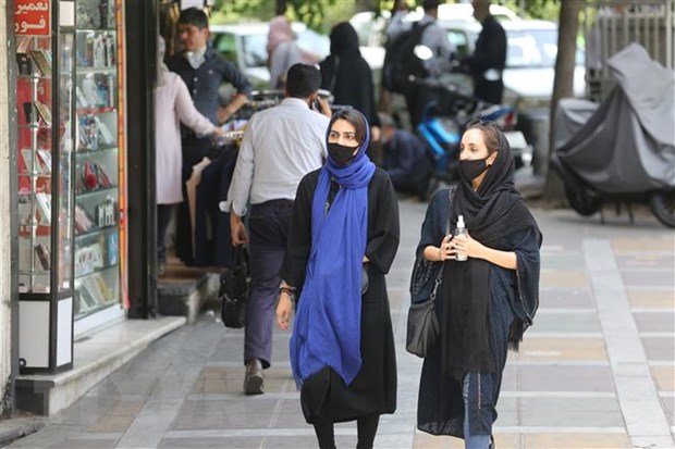 Iran cân nhắc nối lại biện pháp hạn chế nếu dịch bệnh lây lan nhanh
