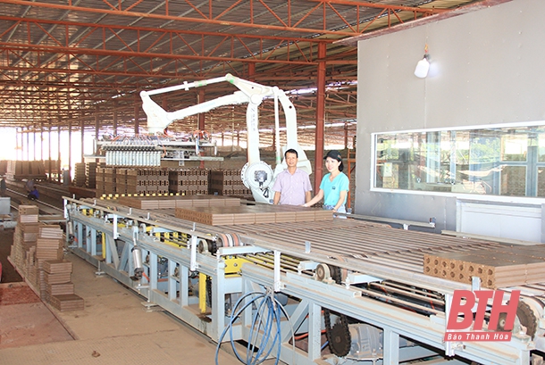Thị xã Bỉm Sơn phát triển các sản phẩm công nghiệp trọng điểm