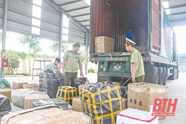 Xử phạt 1.571 vụ vi phạm trong lĩnh vực buôn lậu, gian lận thương mại và hàng giả