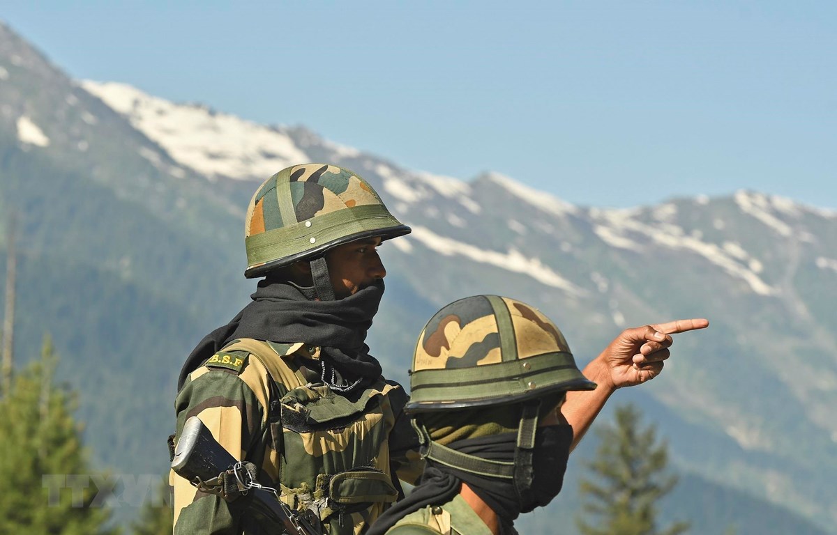 Ấn Độ rút 10.000 binh sỹ, đàm phán với Trung Quốc về vấn đề biên giới