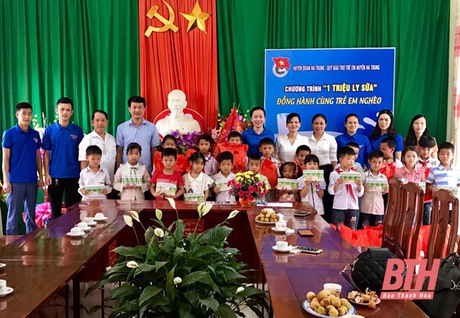 Hành trình “Một triệu ly sữa” đến trẻ em nghèo - lan tỏa giá trị nhân văn