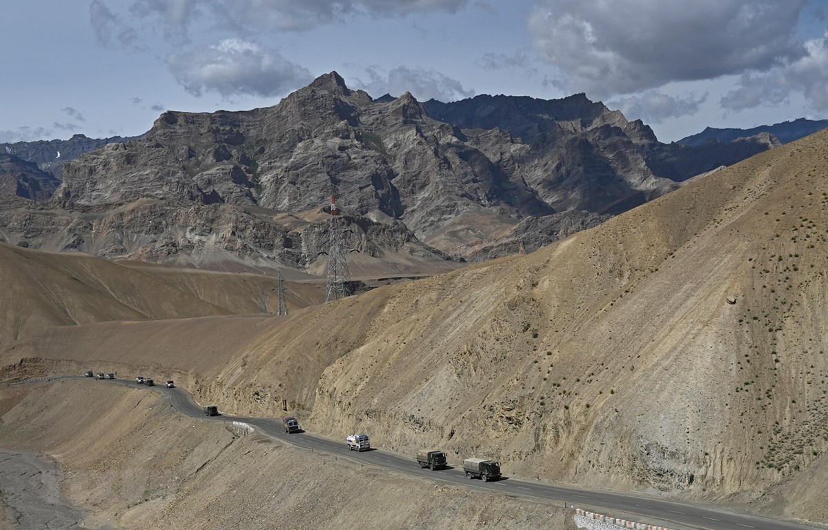 Ấn Độ chiếm 4 đỉnh đồi dọc biên giới tranh chấp với Trung Quốc