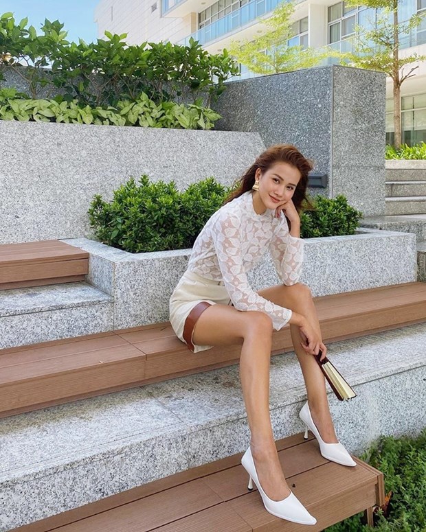 Châu Bùi, Ninh Dương Lan Ngọc đọ street style cùng dàn sao Việt