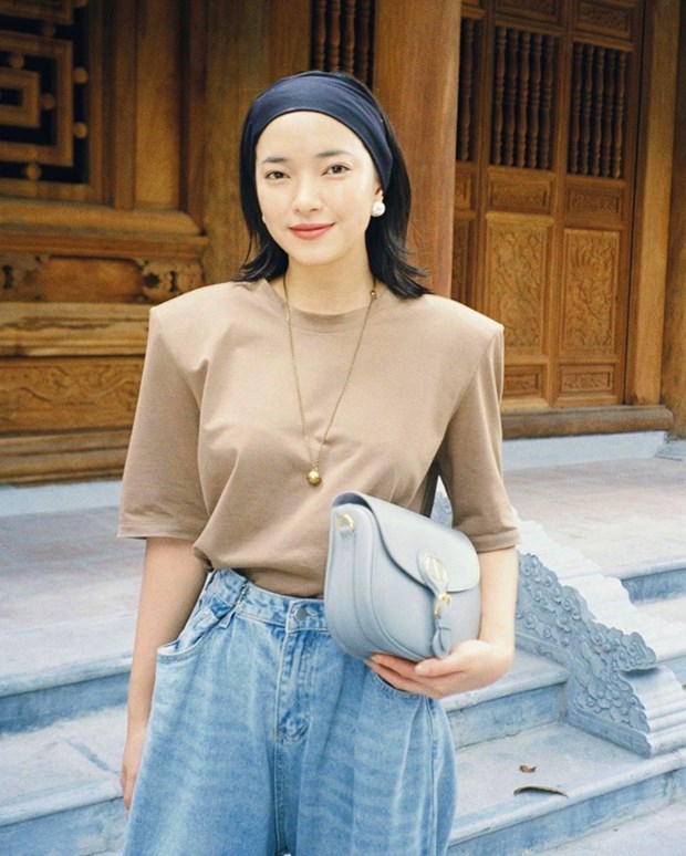 Châu Bùi, Ninh Dương Lan Ngọc đọ street style cùng dàn sao Việt