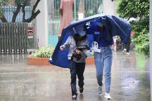 Bắc Bộ và Thanh Hóa mưa dông rải rác, một số nơi có mưa to