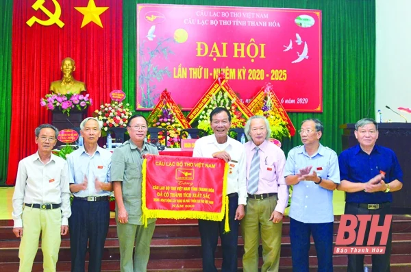 Câu lạc bộ Thơ Việt Nam tỉnh Thanh Hóa: Lan tỏa hương đất, tình người quê Thanh