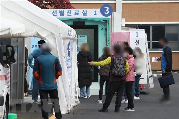 Hàn Quốc tăng cường kiểm tra phòng dịch trước kỳ thi đại học