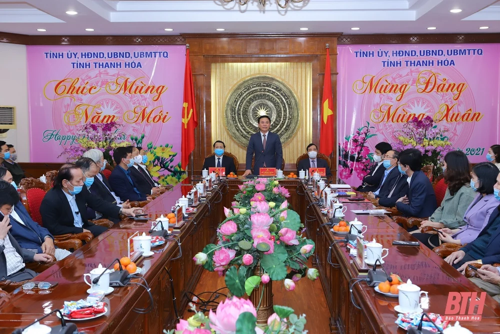 Tỉnh ủy, HĐND, UBND, Ủy ban MTTQ tỉnh gặp mặt đội ngũ trí thức, văn nghệ sĩ và báo chí, xuất bản