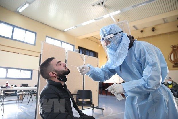 Israel cấp thẻ Xanh cho người tiêm đủ 2 mũi vắcxin COVID-19