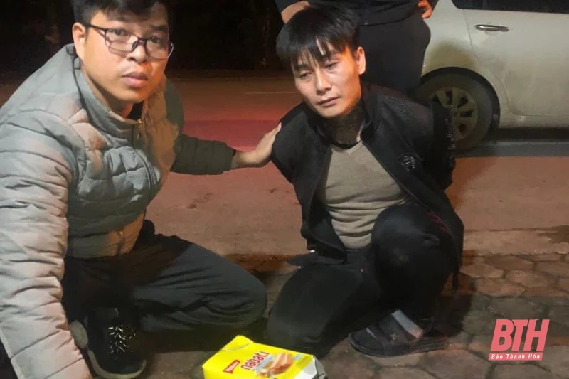 Tuần tra đêm, bắt giữ đối tượng tàng trữ hơn 11g heroin