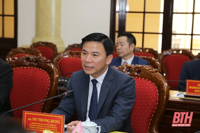 Đồng chí Bí thư Tỉnh ủy và Chủ tịch UBND tỉnh tiếp, làm việc với Tổng Giám đốc Tổ hợp Samsung Việt Nam