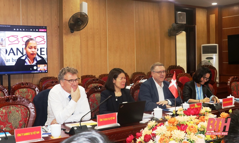 Phó Chủ tịch UBND tỉnh Nguyễn Văn Thi làm việc với đoàn công tác của Đại sứ quán Đan Mạch tại Việt Nam