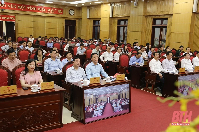 Ngày thứ hai, Hội nghị trực tuyến toàn quốc nghiên cứu, học tập, quán triệt Nghị quyết Đại hội Đảng lần thứ XIII