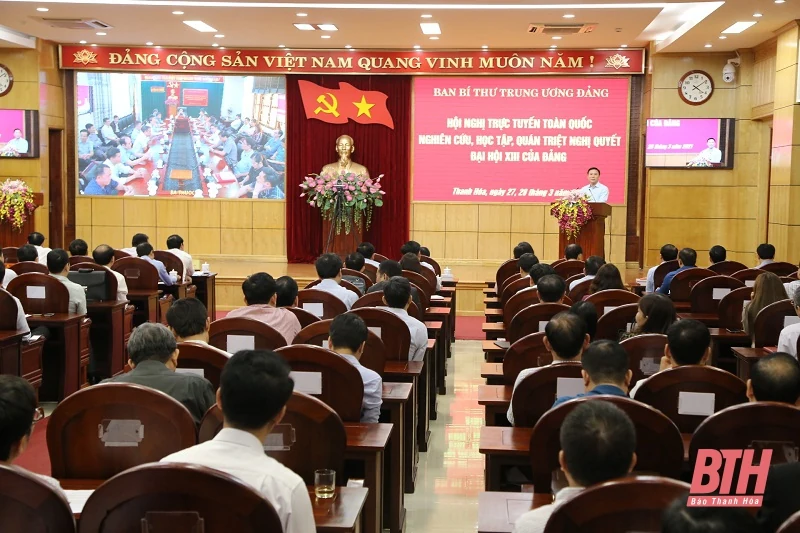 Ngày thứ hai, Hội nghị trực tuyến toàn quốc nghiên cứu, học tập, quán triệt Nghị quyết Đại hội Đảng lần thứ XIII
