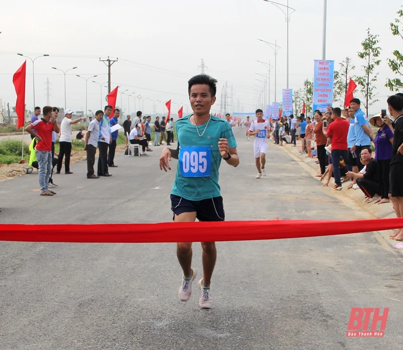 Giải việt dã Báo Thanh Hóa “Chạy vì sức khỏe cộng đồng” lần thứ XXV - năm 2021: Đánh dấu bước phát triển mạnh mẽ, vì sự nghiệp TDTT tỉnh nhà