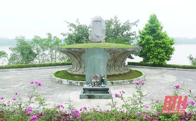 Giữ gìn, phát huy giá trị đài, bia tưởng niệm