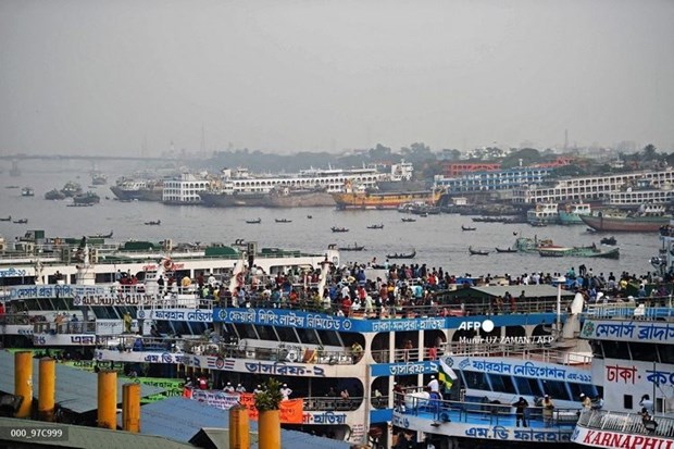 Bangladesh: Chìm phà chở khách khi người dân tháo chạy trước phong tỏa
