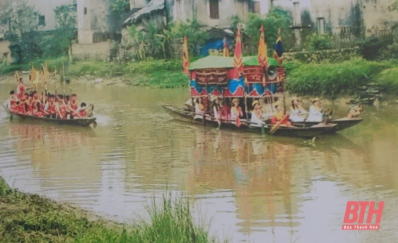 Hát chèo thờ đền Mưng - nét sinh hoạt cộng đồng độc đáo