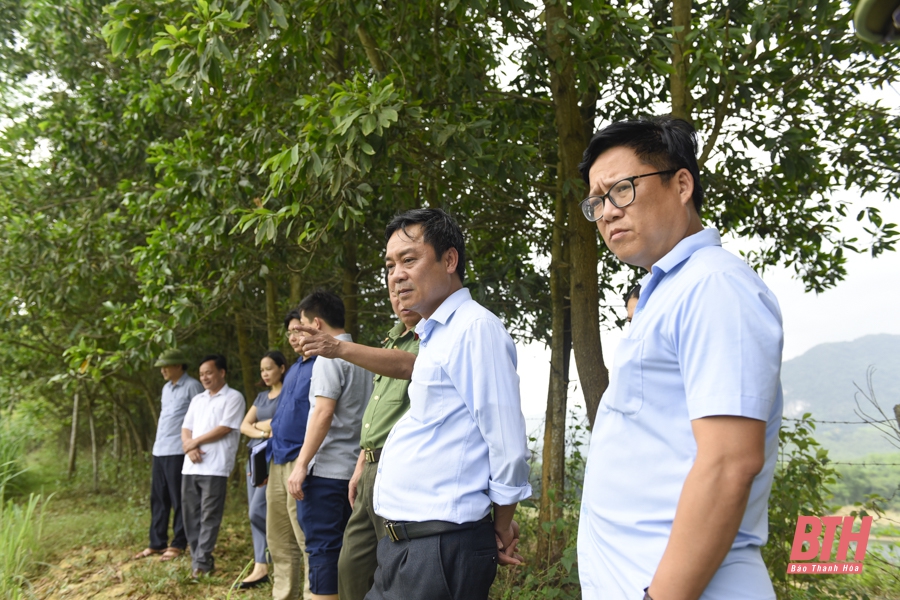 Huyện Bá Thước tổng lực truy tìm thủ phạm xả thải gây ô nhiễm nguồn nước sông Mã