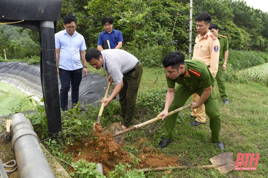 Huyện Bá Thước tổng lực truy tìm thủ phạm xả thải gây ô nhiễm nguồn nước sông Mã