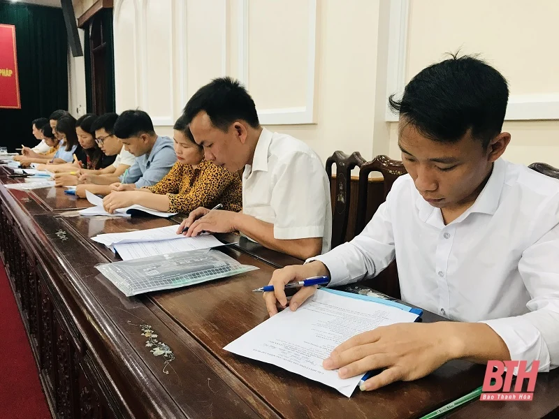 Tập huấn tư vấn, xét nghiệm sàng lọc HIV