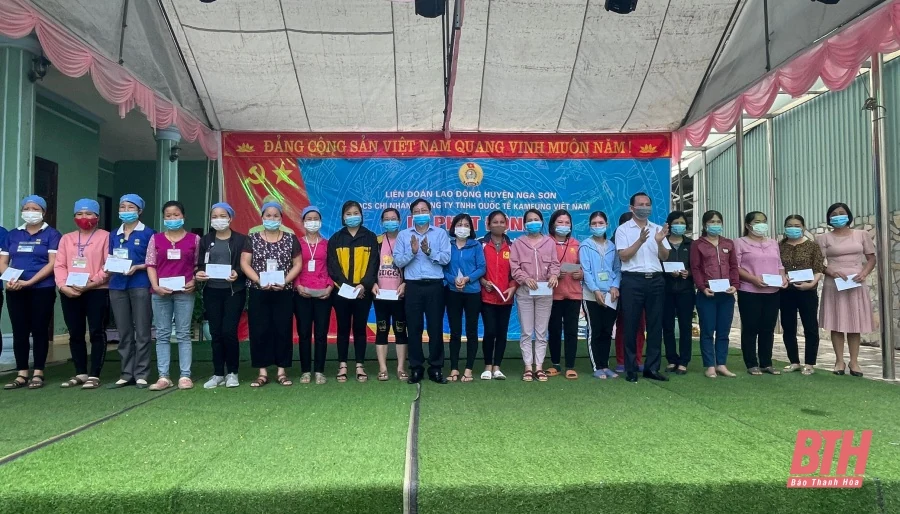 LĐLĐ Nga Sơn phát động hưởng ứng “Tháng Công nhân” năm 2021