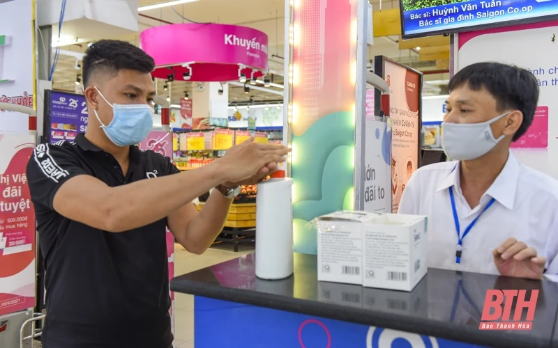 Đẩy mạnh phòng, chống dịch COVID-19 tại các siêu thị, trung tâm thương mại