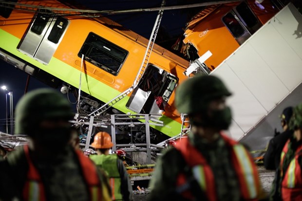 Vụ sập đường sắt trên cao tại Mexico: Số người thiệt mạng tăng lên 24