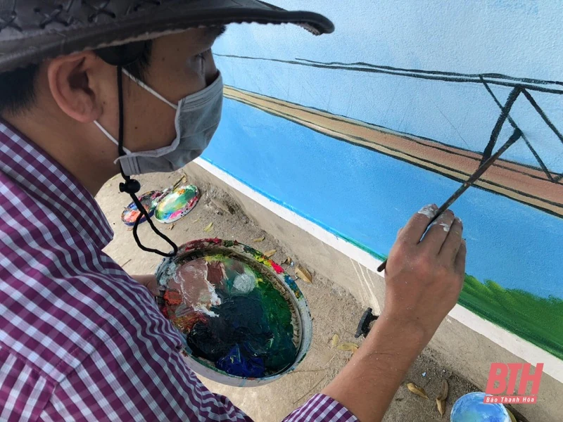 Cuốn hút đường tranh bích họa vùng quê Ninh Khang
