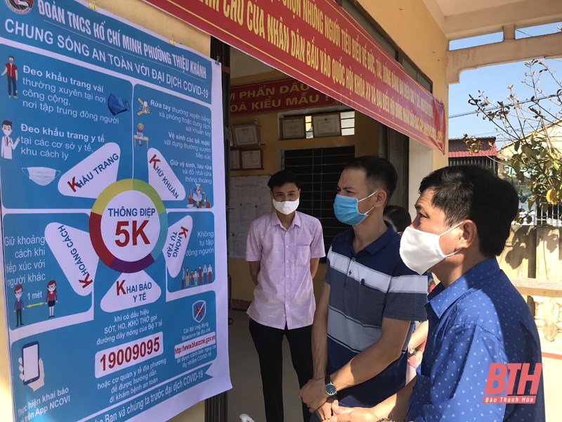 Bí thư Thành ủy TP Thanh Hóa Lê Anh Xuân kiểm tra công tác bầu cử và phòng, chống dịch COVID-19