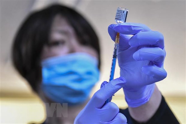 Nhật Bản sẽ tiêm vaccine ngừa COVID-19 cho người dưới 16 tuổi