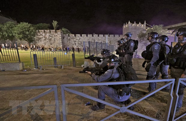 Bạo lực giữa người Palestine và cảnh sát Israel tái diễn tại Jerusalem