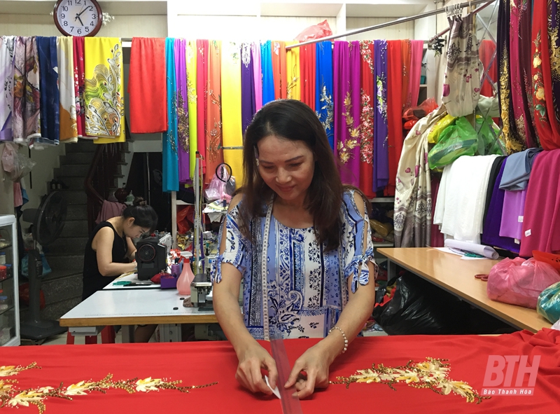 Tinh hoa nghề may áo dài truyền thống