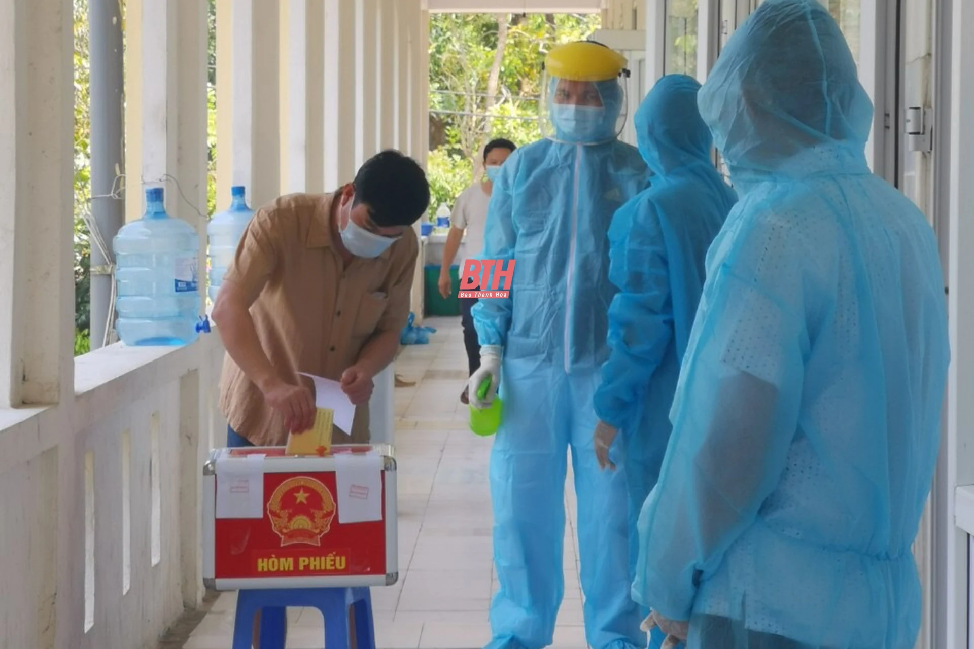 Những cử tri “đặc biệt” trong ngày “đặc biệt”