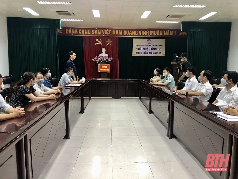 Các đơn vị, doanh nghiệp tiếp tục ủng hộ phòng, chống dịch COVID-19